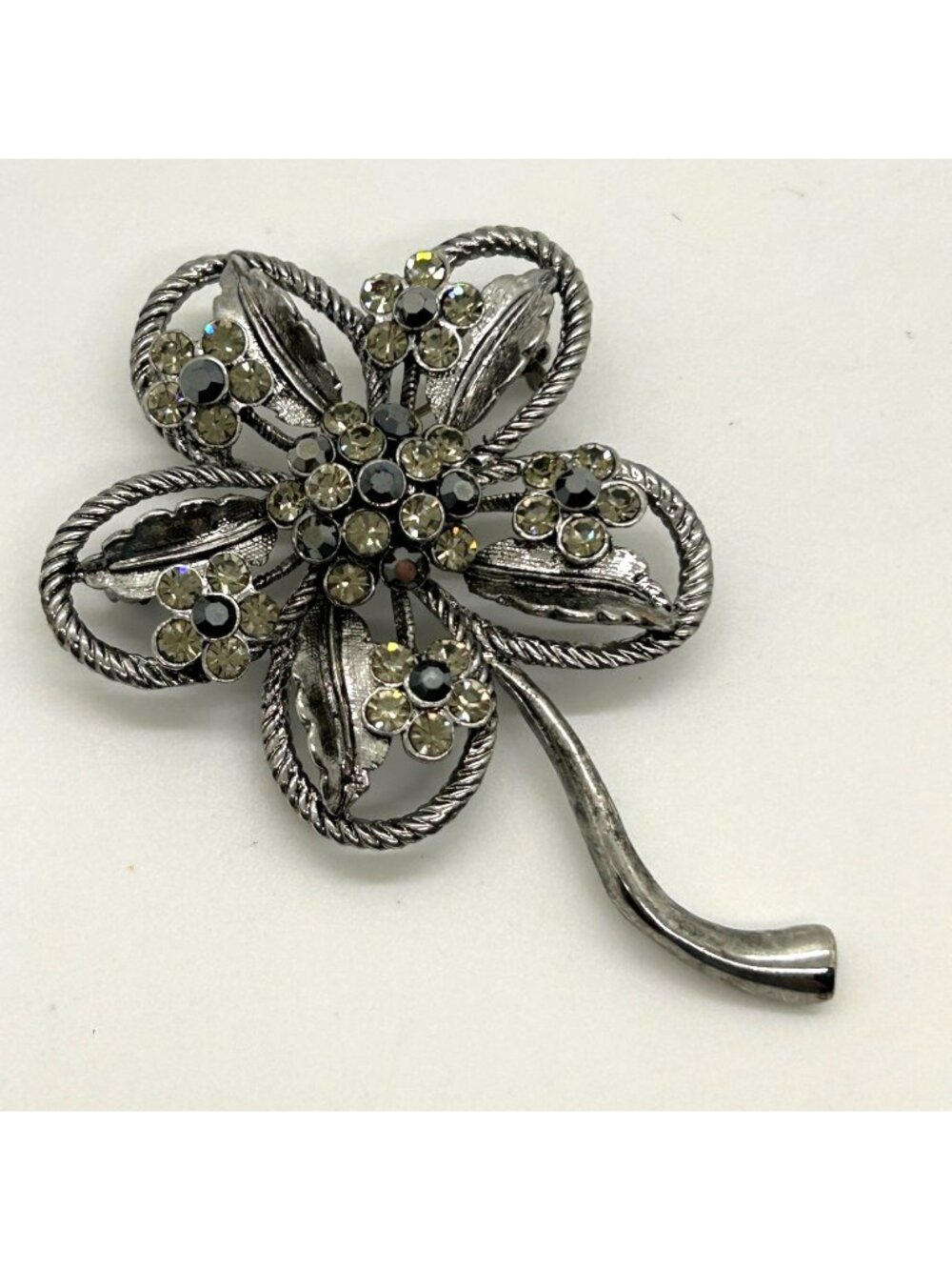 Vintage Flower Brooch Silver Tone Rhinestone Floral Pin Crystal Statement